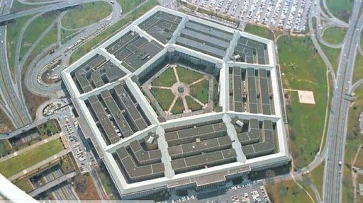 ¿Por qué El Pentágono tiene el doble de baños necesarios?